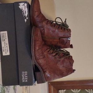 Eileen Fisher Bravo brown lace up boots 5.5